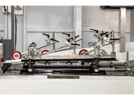 ماكينة تصنيع أكياس ورقية بدون قاعدة (شكل الظرف)  XKJD-270