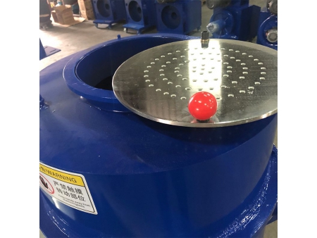ماكينة إعادة تدوير وطحن وخلط نفايات البلاستيك  Plastic Grinding Milling Granulator