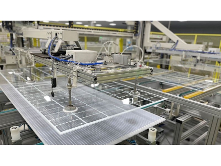 ماكينة تحميل ووضع الزجاج الثاني للألواح الشمسية Second Glass Loading & Placement Machine
