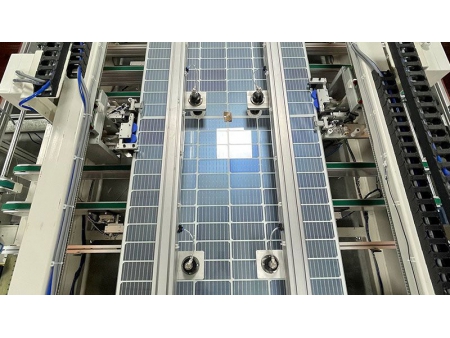 ماكينة لصق شريط حواف اللوح الشمسي الآلية Automatic Edge Taping Machine