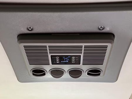 مكيف هواء في سقف الشاحنة  (DC 12V)  Rooftop Truck Air Conditioner