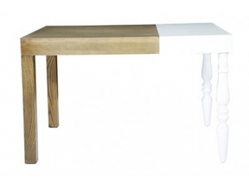 طاولة الطعام الخشبية ذات لونين