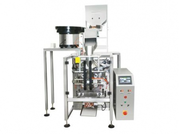 ماكينة تعبئة وتغليف المسامير مع مغذي هزاز (ماكينة تعبئة رأسية وزنية MK-LS-420E)                   Weighing Packaging Machine (VFFS Machine)