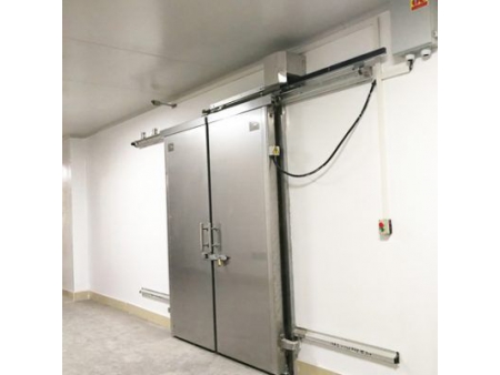 باب منزلق لغرفة التبريد والتجميد (أبواب منزلقة لغرف التبريد) Sliding Cold Storage Door