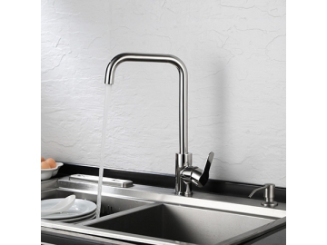 خلاط مطبخ طويل بمظهر الكروم المصقول SW-KFS009                     Single handle Kitchen Faucet in chrome polished finish