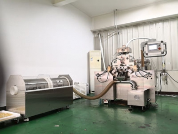 آلة إنتاج الكبسولات الهلامية اللينة الأوتوماتيكية فئة YWJ Automatic Softgel Encapsulation Machine