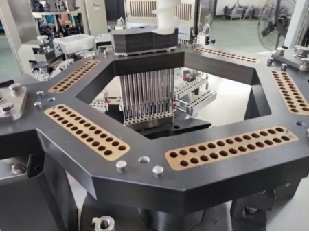 آلة تعبئة الكبسولات الأوتوماتيكية فئة CFK Automatic Capsule Filling Machine