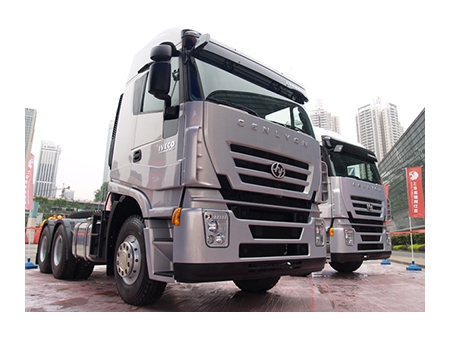 جرارة شاحنة،  6×4  Euro III Tractor Unit  (Kingkan)