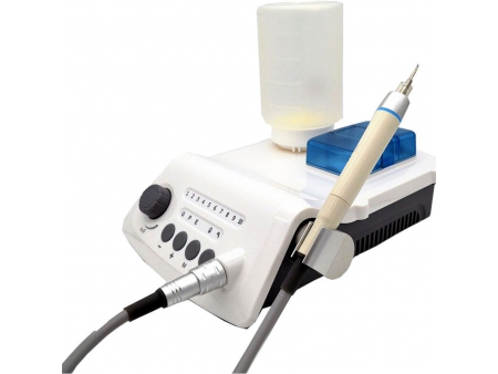 قشارة اللثة بالموجات فوق الصوتية				   Ultrasonic scaler