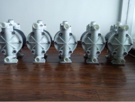 مضخة غشائية تعمل بالهواء QBY  Air Operated Diaphragm Pump
