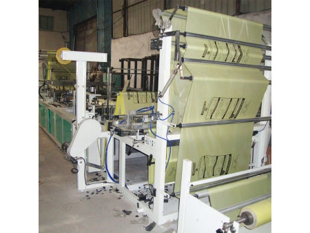 ماكينة إنتاج أكياس قمامة ذات رباط مع نظام تحكم ذكي Ribbon-Through Garbage Bag Making Machine