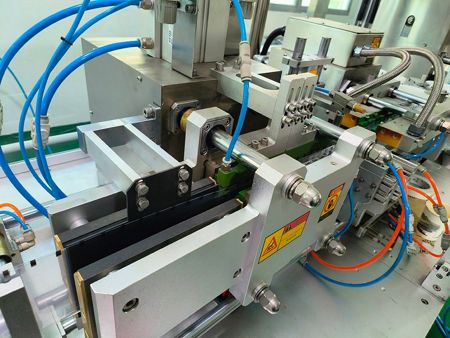 ماكينة أوتوماتيكية بليستر لتعبئة وتغليف السوائل وجهين، سلسلة DC-860 Double Sided Blister Packaging Machine