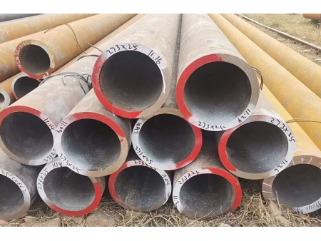 أنابيب التغليف (لآلة الحفر) Casing Pipe