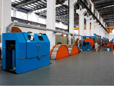 خط بثق بلاستيك عزل الكابلات الكهربائية ذو الأداء العالي، فئة GJS High Performance Plastic Extrusion Line
