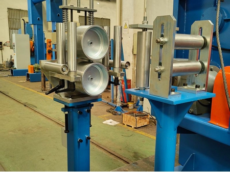 خط بثق بلاستيك عزل الكابلات الكهربائية ذو الأداء العالي، فئة GJS High Performance Plastic Extrusion Line