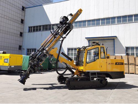 حفار هيدروليكي مجنزر/ جهاز الحفر الهيدروليكي مثبت على جنزير، سلسلة Automatic Crawler Mounted DTH Drilling Rig