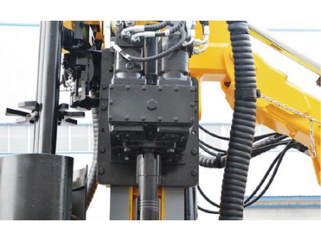 حفار هيدروليكي مجنزر/ جهاز الحفر الهيدروليكي مثبت على جنزير، سلسلة Automatic Crawler Mounted DTH Drilling Rig
