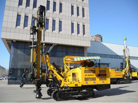 جهاز الحفر الهيدروليكي المجنزر المدمج/ حفار هيدروليكي على جنزير، سلسلة JK660 Integrated Hydraulic Crawler Mounted DTH Drilling Rig