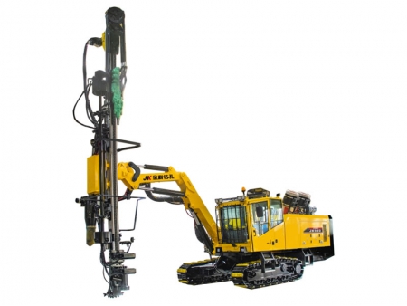 حفار هيدروليكي مجنزر - الحل الأقوى للحفر السطحي بالمطرقة العلوية Hydraulic Surface Top Hammer Drilling Rig