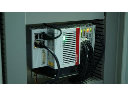 ماكينة CNC لقطع الفوم، GHL8 (آلة CNC للقطع المحيطي للفوم الأفقية، موديل GHL8)