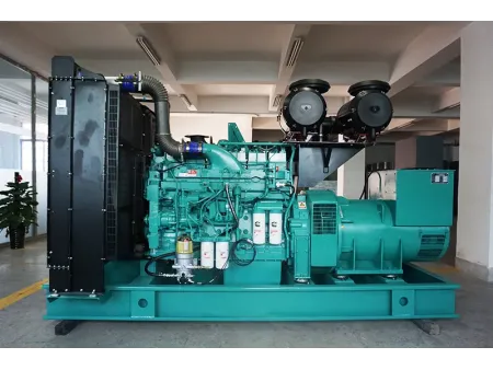 مولد كهرباء ديزل بمحرك أمريكي نوع كامينز (القدرة: من 250 إلى 500 كيلووات) 250kW-500kW Diesel Generator Set
