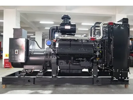 مولد كهرباء ديزل بمحرك صيني نوع SDEC (القدرة: من 360 إلى 500 كيلووات) 360-500kW Diesel Generator Set