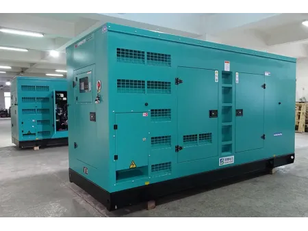 مولد كهرباء ديزل بمحرك صيني نوع SDEC (القدرة: من 360 إلى 500 كيلووات) 360-500kW Diesel Generator Set