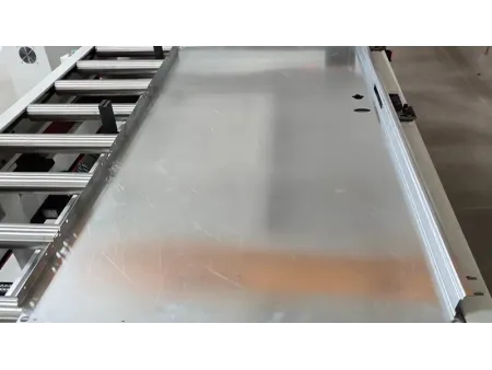 ماكينة الثني CNC (لتشكيل جوانب ألواح الأبواب الفولاذية)