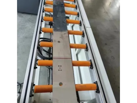 آلة تثقيب هيدروليكية، آلة بنش CNC (لعمل فتحات القفل والمفصلات وفتحات التثبيت وإلخ)