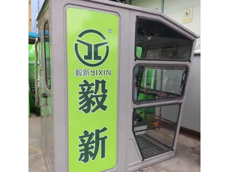 رافعة برجية برأس مسطح وذراع أفقي (لمهام الرفع في أعمال البناء وتشييد الجسور)