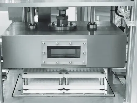 خطوط إنتاج آلية لمستلزمات المختبارات الطبية