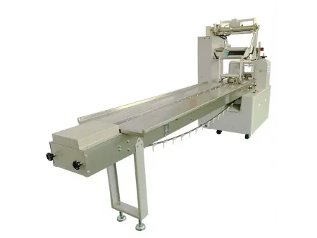 ماكينة تعبئة وتغليف أفقية (ذات بكرة علوية) Horizontal Flow Wrapping Machine (Upper Reel)