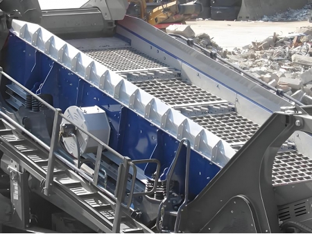 غربال اهتزازي مركب Combi Vibrating Screen