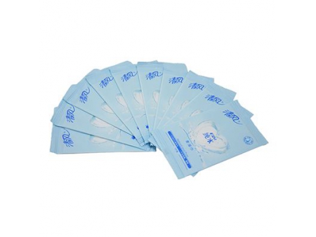 ماكينة صناعة مناديل مبللة سينجل وايبس (طي وترطيب وتكديس وتغليف وختم) Fully Automatic Single Sachet Wet Wipes Machine