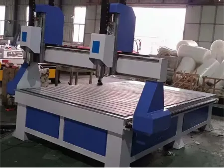 ماكينة رواتر CNC مزدوجة الرأس (للتفريز والحفر والنحت والنقش على الأشكال الخشبية المعقدة) Double Head CNC Router