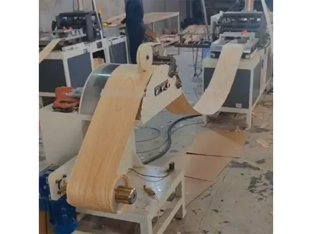 ماكينة لصق طبقة فينير الخشب (طبقة قشرة الخشب) الطولية Longitudinal Veneer Splicer
