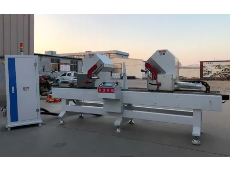 ماكينة منشار خشب بشفرتين لقصّ وتقليم طرفي اللوح الخشبي في وقت واحد Double End Trim Saw