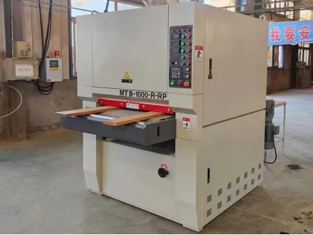 ماكينة التسوية والصنفرة في نظام واحد (صنفرة وتنعيم باستخدام ورق / شريط صنفرة عريض) Planer Sander