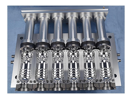 قوالب آلات التشكيل بالنفخ الخطية Blow Molds for Linear Blow Molders