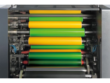 آلة الطباعة أوفْست المتقطعة (للملصقات)  (ZX-320/450) ،PS