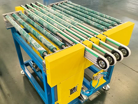 ناقل توجيه ألواح الزجاج بزاوية 90 درجة  Corner conveyor ناقل توجيه ألواح الزجاج بزاوية 90 درجة  Corner conveyor