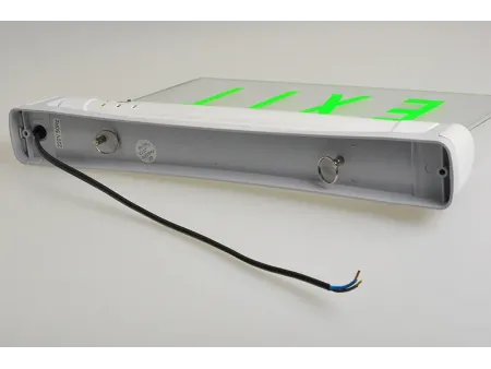 LE2912   لوحة مخرج طوارئ LED بإضاءة جانبية (لوحة من الأكريليك والبلاستيك بتصميم أنيق بـ 5 لمبات خضراء)