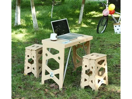 طاولات ومقاعد بلاستيكية قابلة للطي Foldable Plastic Tables & Stools