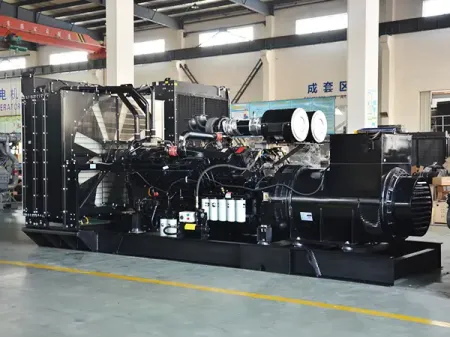 مولدات ديزل من 275 إلى 1875 كيلو فولت أمبير تعمل بمحرك كومنز CCEC   275-1875kVA Diesel Generator Sets Powered by CCEC Cummins Engine