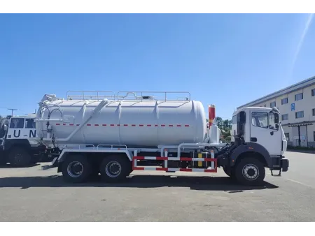 Sewage Suction Truck