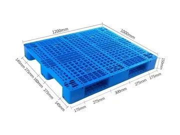 منصات (باليتات) بلاستيكية مشكلة بعملية الحقن Injection-Molded Plastic Pallets