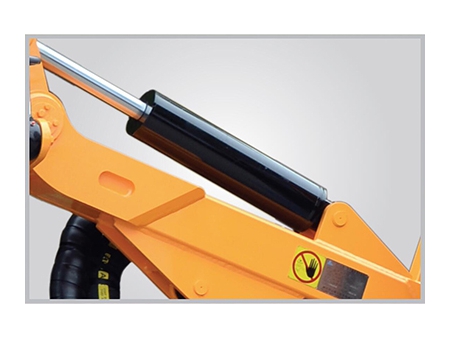 معدة حفر DTH متكاملة لعمليات الحفر المفتوح بكابينة تشغيل، ZT10 Integrated Down the hole Drill Rig for Open Use