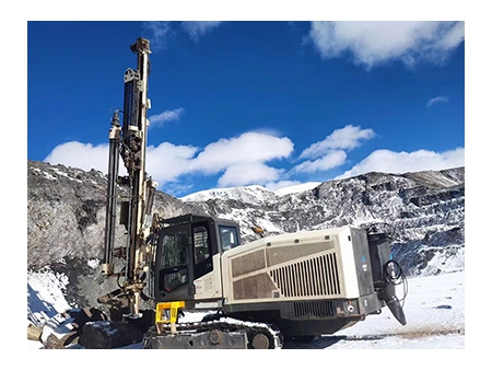 معدة حفر سطحي ذات مطرقة علوية، TP-120H Surface Top Hammer Drill Rig