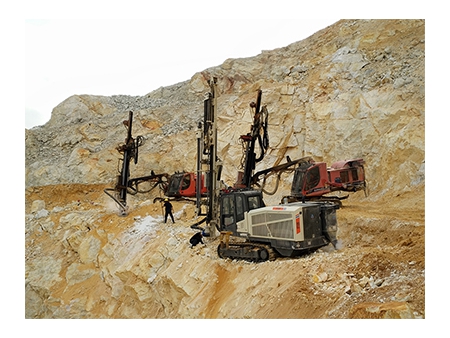 معدة حفر سطحي ذات مطرقة علوية، TP-120H Surface Top Hammer Drill Rig