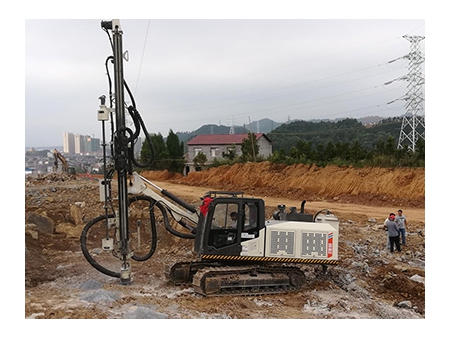معدة حفر سطحي بمطرقة علوية، TPR100 Surface Top Hammer Drill Rig